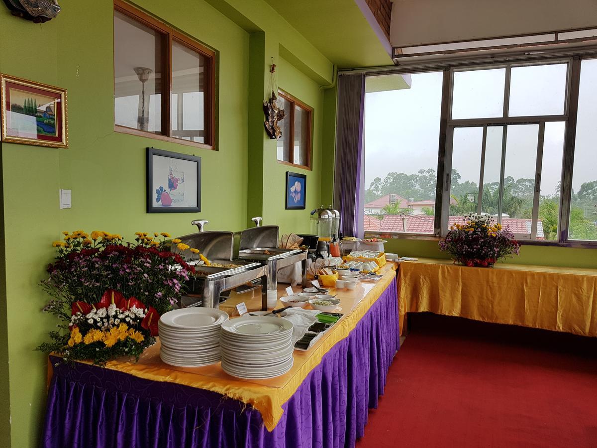 Hotel Rich Pyin Oo Lwin Exterior photo